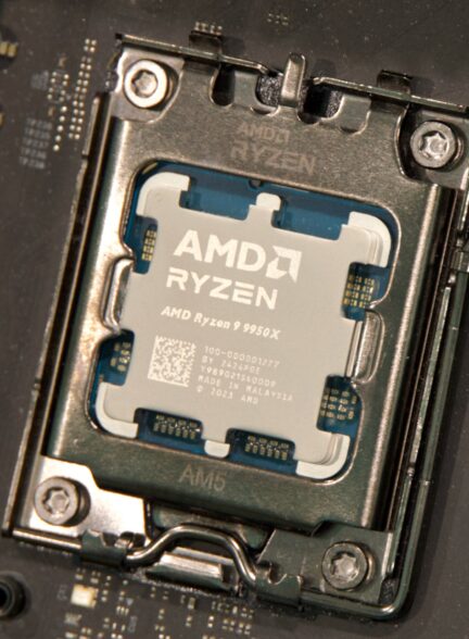 AMD ظاهراً دیگر چیزی برای از دست دادن ندارد