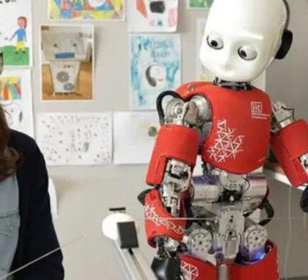 مغز انسان دست ربات را بخشی از بدن خود می‌پندارد